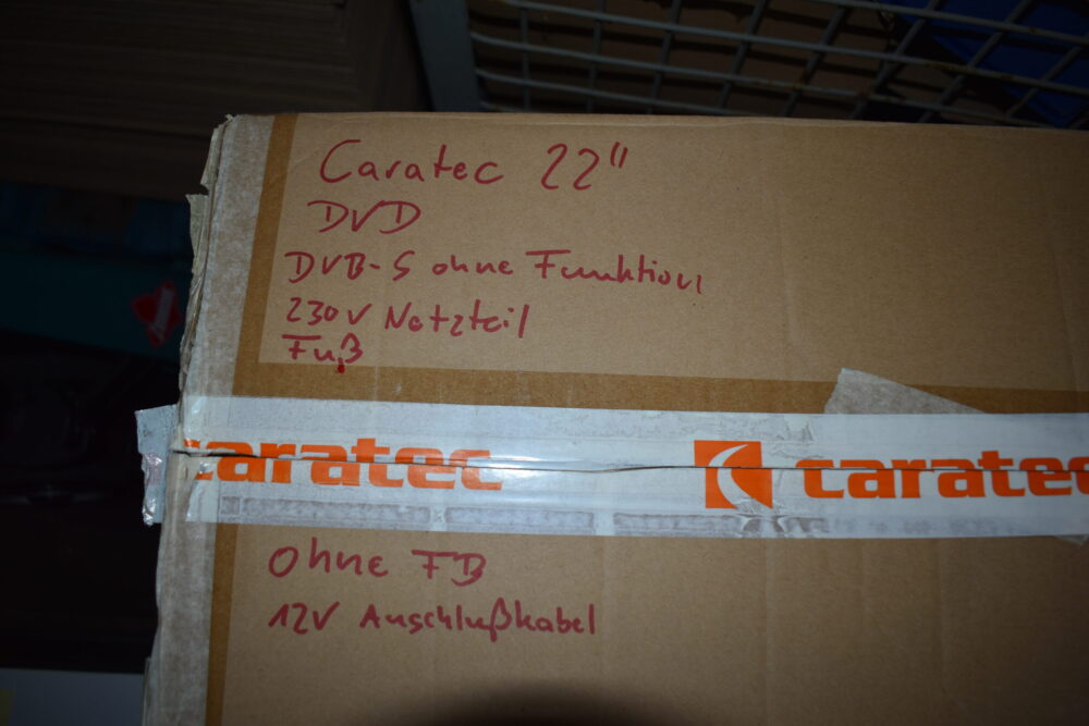 Caratec TV 22" Modell: LDD-247
