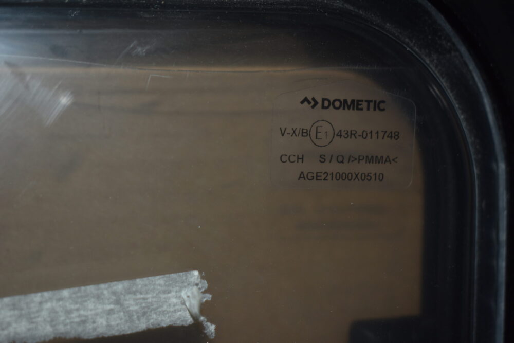 Dometic Ausstellfenster S7-Z 1000x510mm 43R-011748