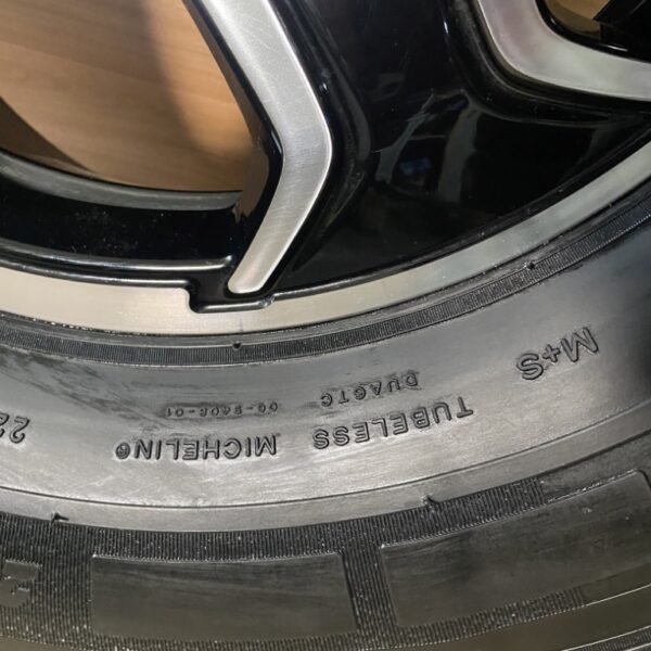 4 x Michelin Agilis 225/75 R16CP M+S Reifen Komplettrad mit Alufelge Niesmann+Bischoff