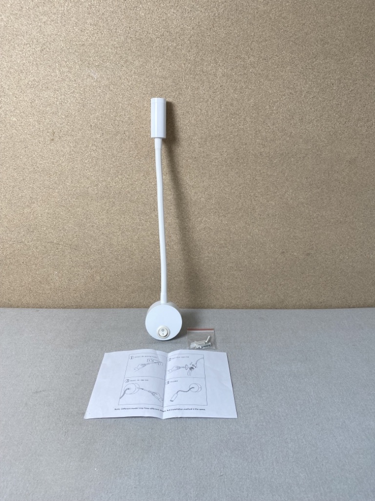 LED Lampe beweglich weiß mit USB 34,5cm – Ersatzteile für Wohnmobil