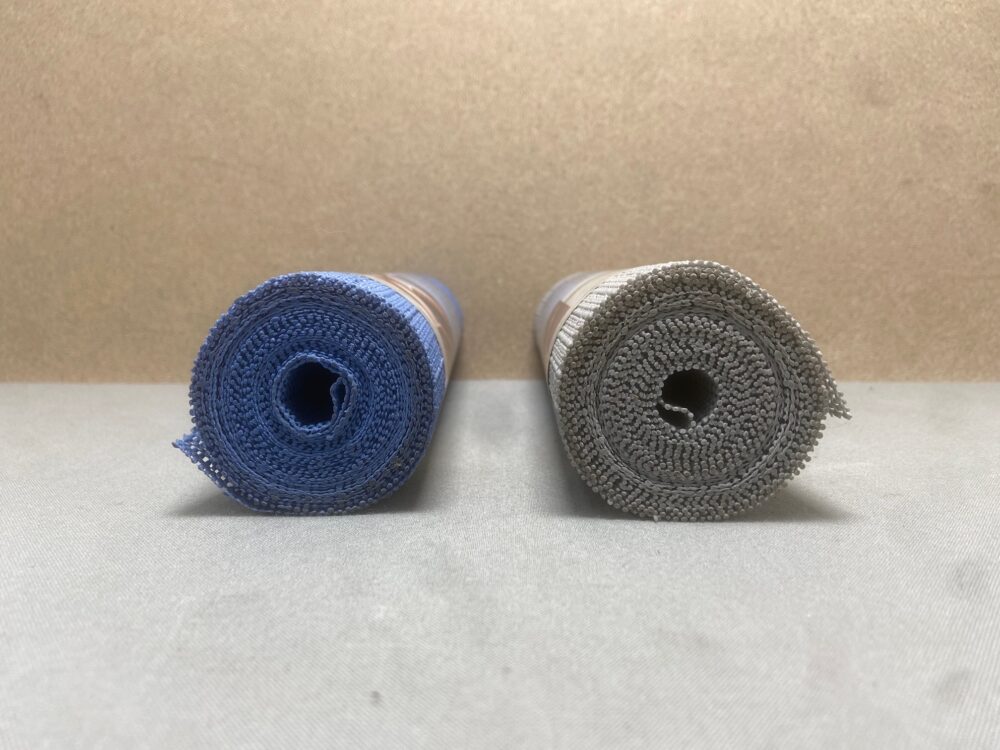 Anti Rutschmatte in grau/blau Camp 4, Doppelpack , 360x30cm