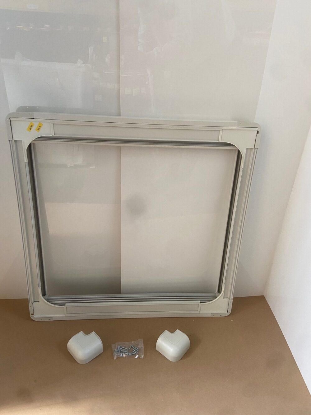 Doppelrollo Fliegenschutz und Verdunklung für Wohnmobilfenster, Remis,600 x 650 mm