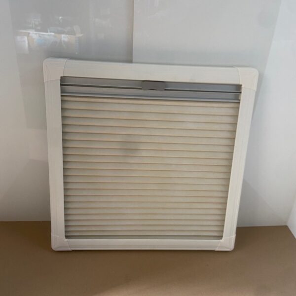 Fliegenschutz und Verdunklung für Wohnmobilfenster, Remis, 500 x 500 mm