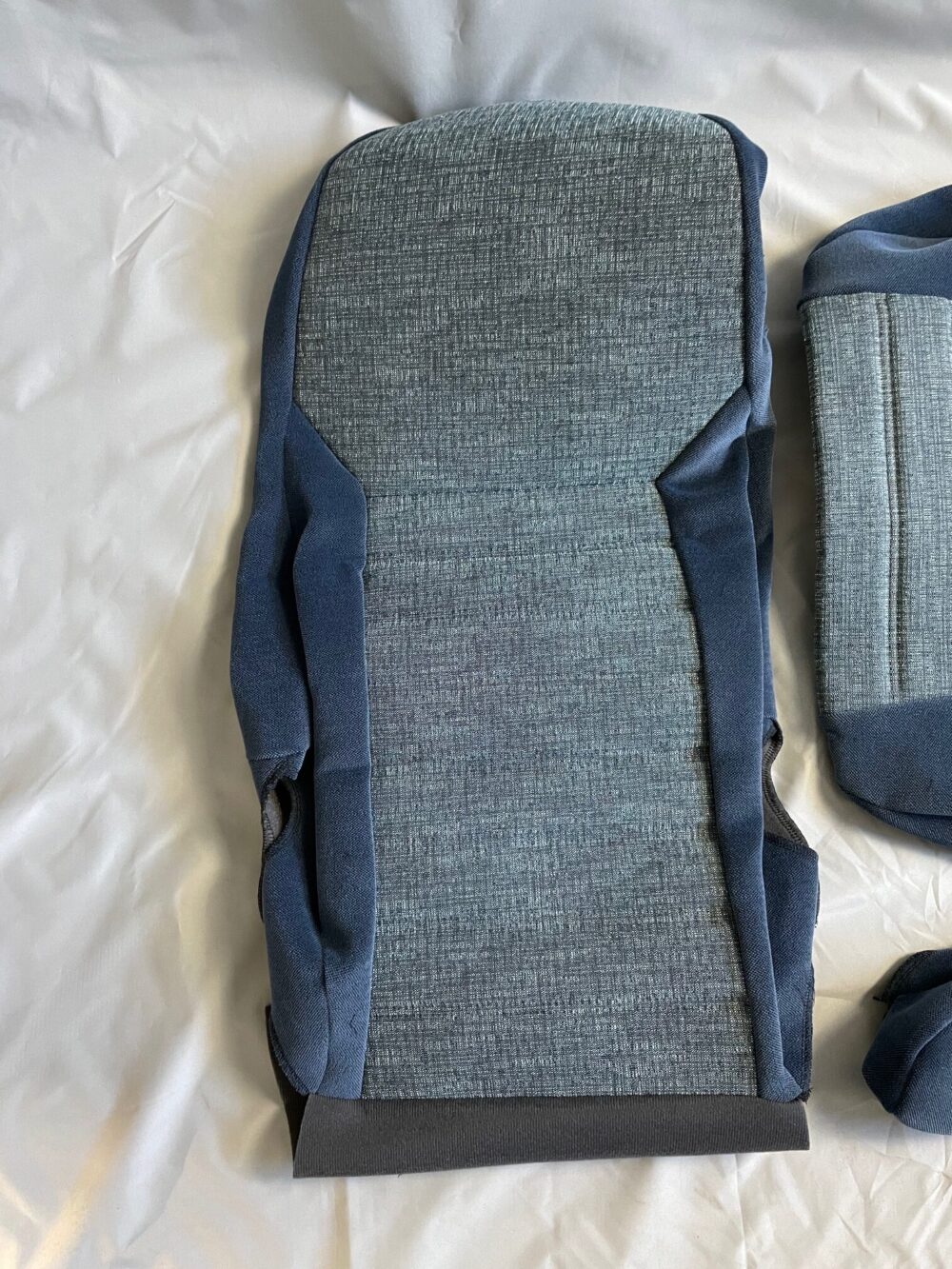 Aguti Sitzüberzug aus Stoff, grau / blau