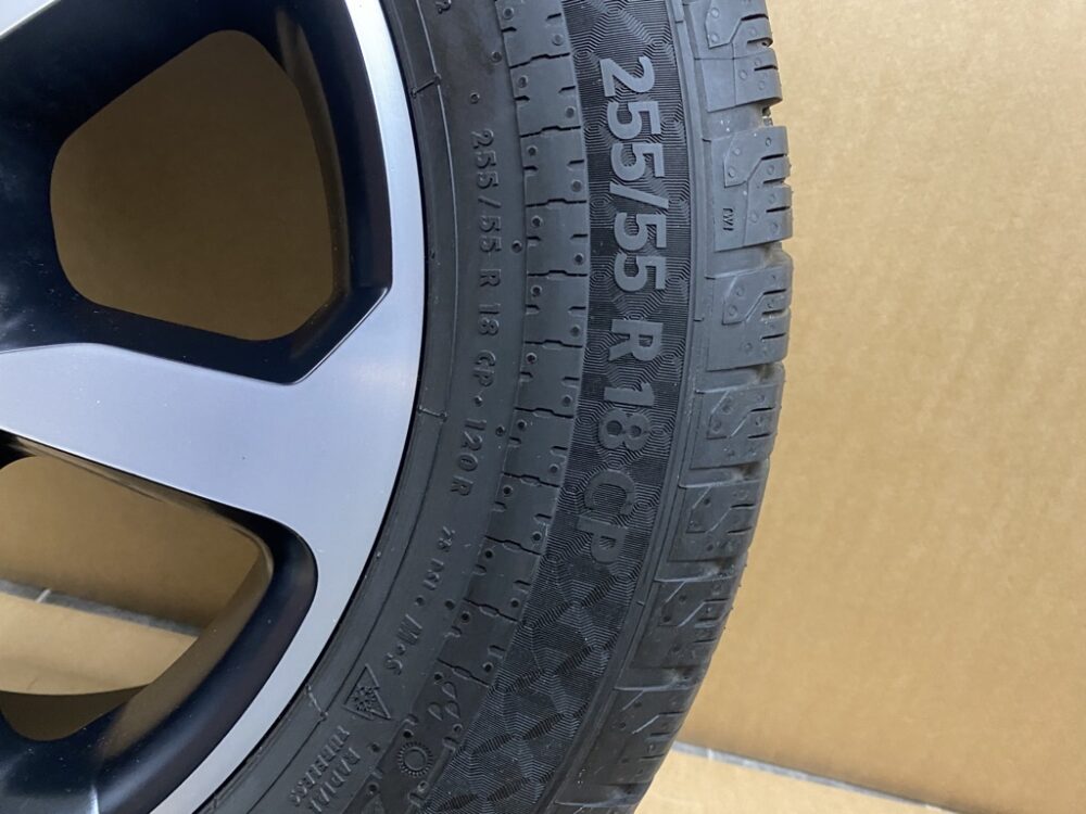 Continental Komplettrad 255/55 R18CP M+S mit Schneesymbol