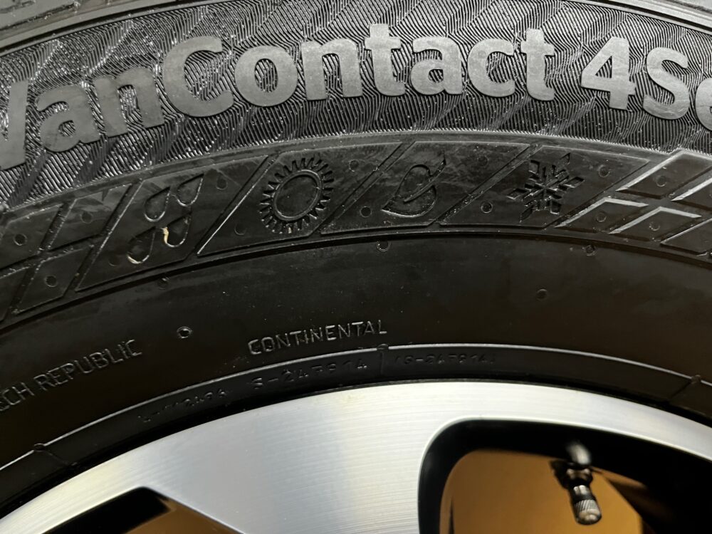 Continental VanContact 4 Season 4 Kompletträder 225/75 R16C