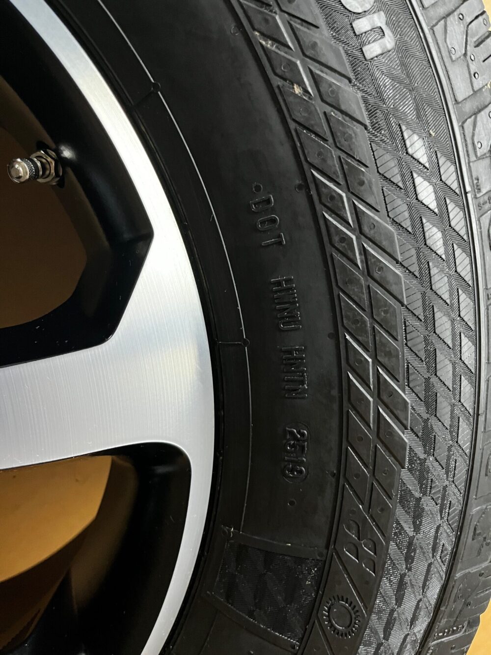 Continental VanContact 4 Season 4 Kompletträder 225/75 R16C