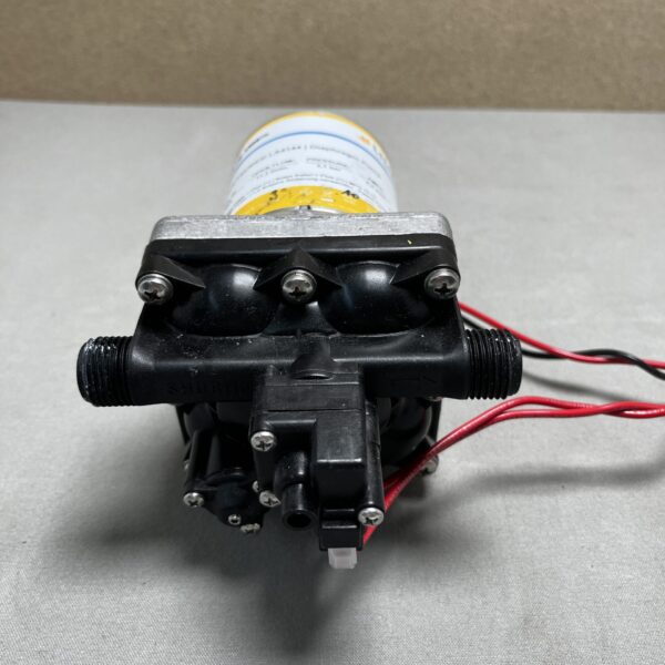 Lilie Softserie LS4144 Diaphragm Pumpe 12 Volt 11,3l/min. 3,1 bar