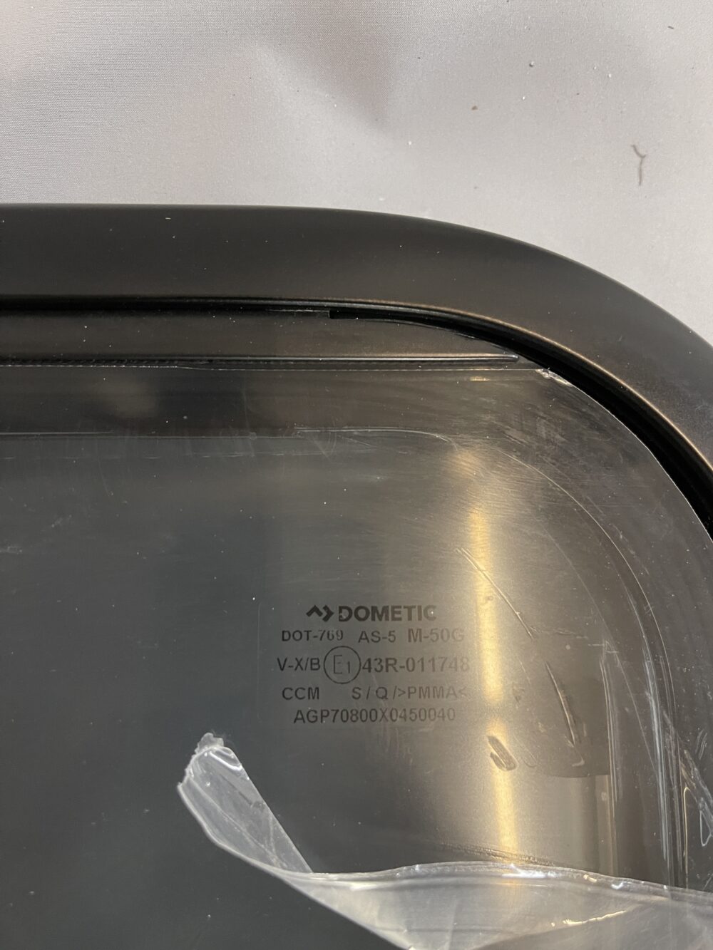 Ausstellfenster mit Rahmen, Dometic, 800 x 450 mm, schwarz