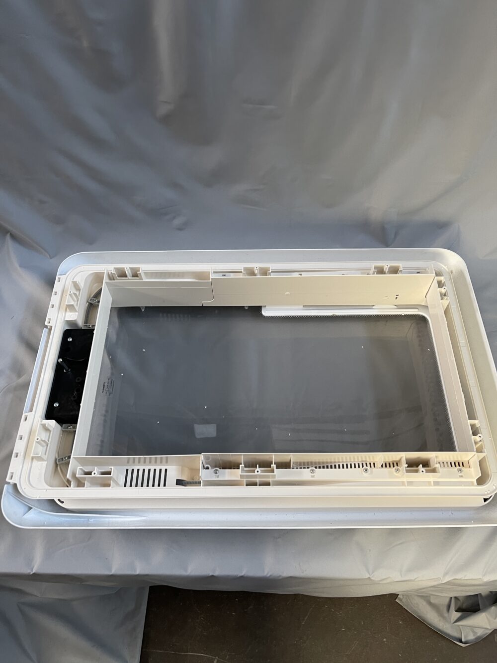 Dometic  Dachhaube für Ausschnitt 70 x 40 cm