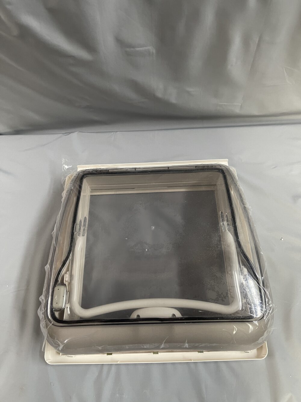Dometic Mini Heki, Dachhaube für Ausschnitt 40 x 40 cm ohne Zwangsbelüftung