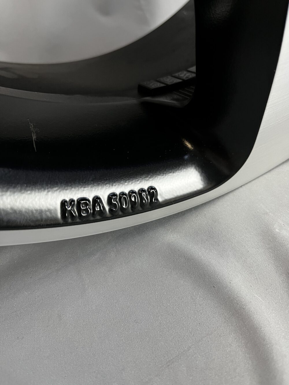 Goldschmitt Felge Niesmann & Bischoff Emblem KBA50982 7,5Jx18H2