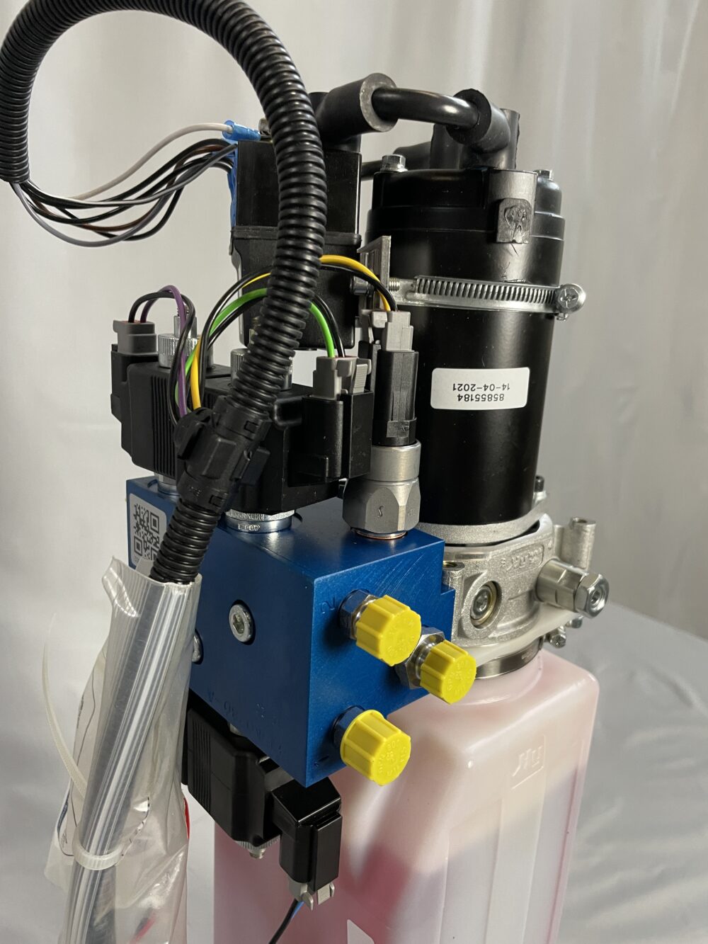 Hydraulik -Pumpe mit Verteiler und Öltank von Ravioli, Model ETLD18A1