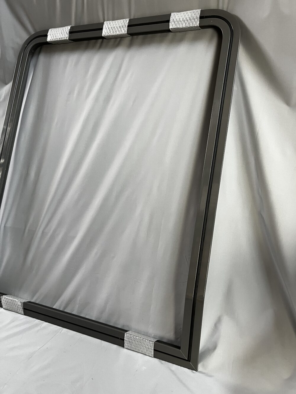 Klappenrahmen 850x1069mm - Winkel untere Kante 15° - grau -  Niesmann & Bischoff