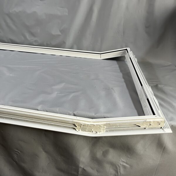 Klappenrahmen 850x1069mm - Winkel untere Kante 15° - weiß -  Niesmann & Bischoff