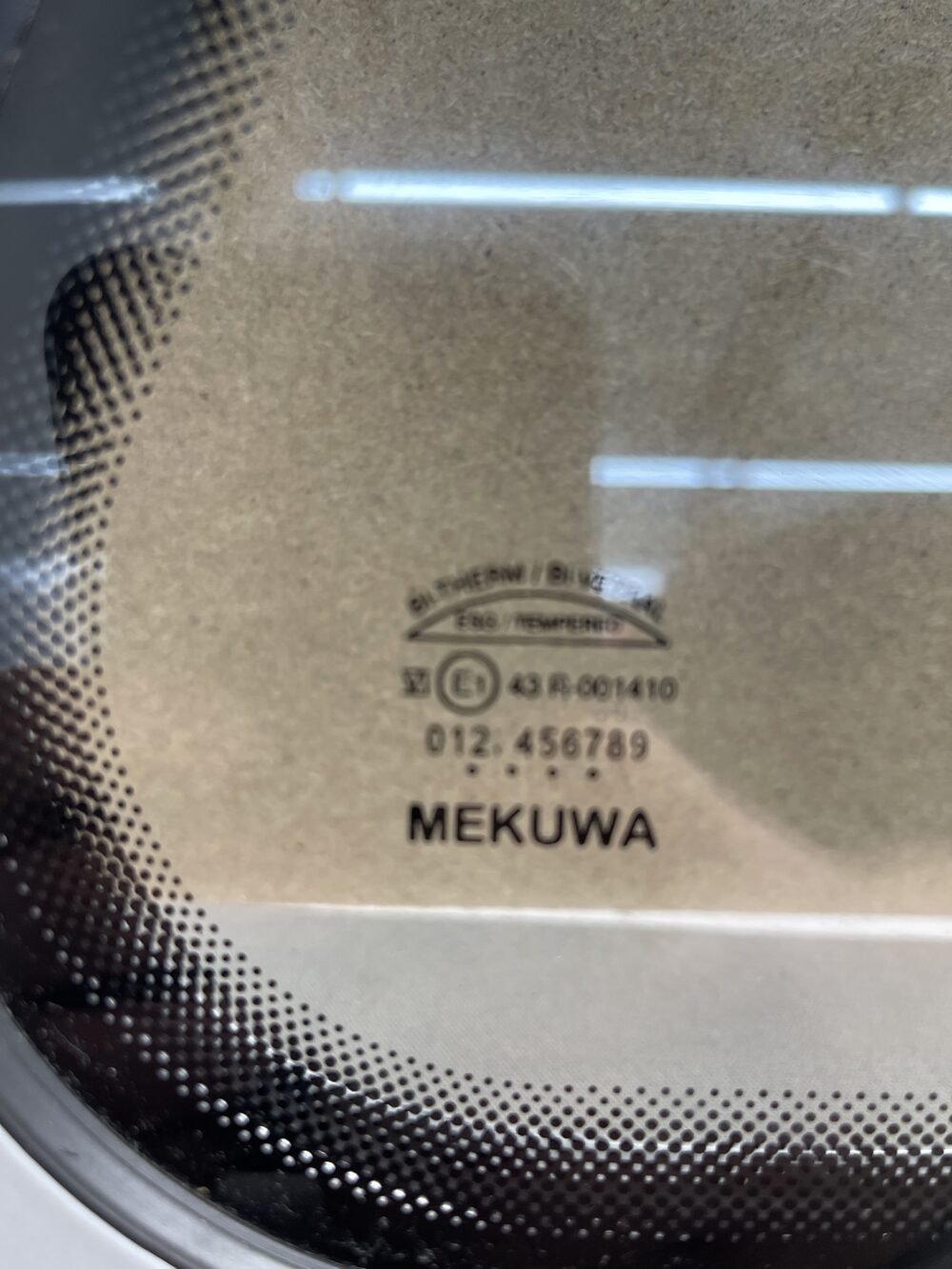 Mekuwa Aluminium Schiebefenster (Schräge Seite) 900x300 grau