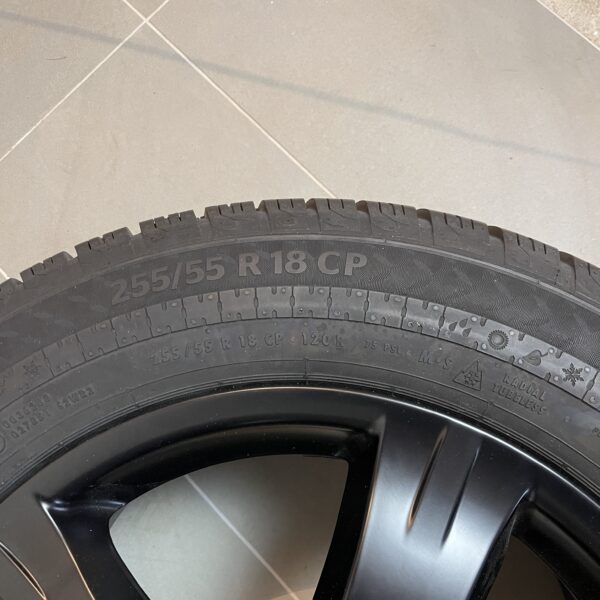Continental VanContact Camper Komplettrad 255/55 R18 CP schwarz 1 Stück