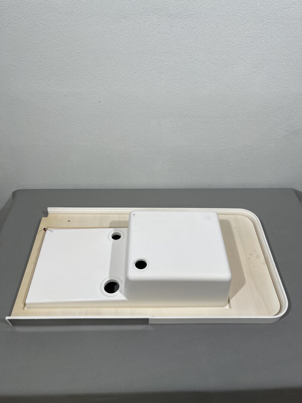 Waschbeckenplatte 96x50,5 cm mit LED