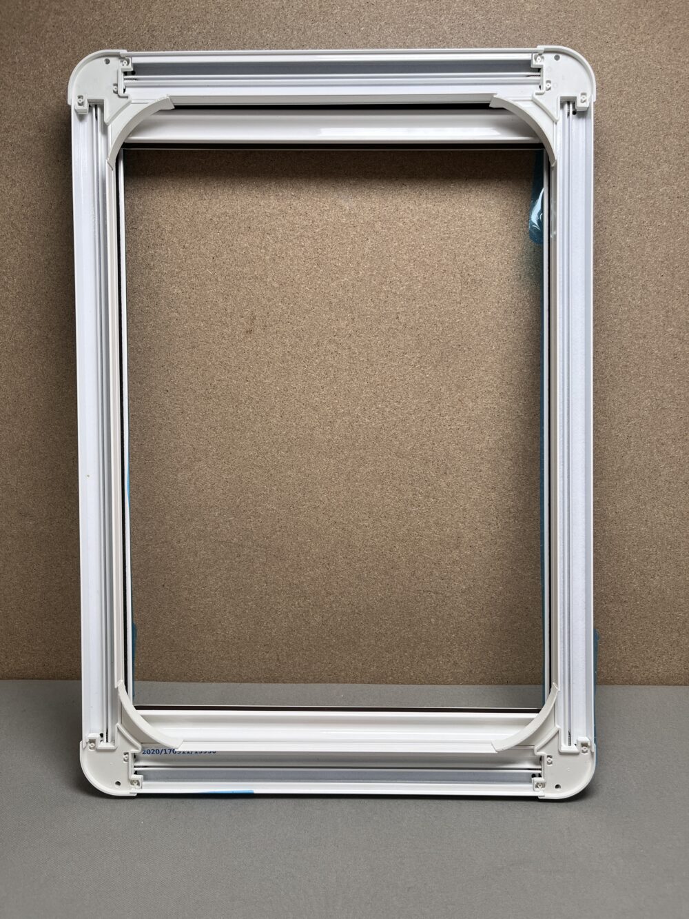 Carbest Innenrahmen RW Compact mit Verdunklungssystem und Insektenschutz 350x500