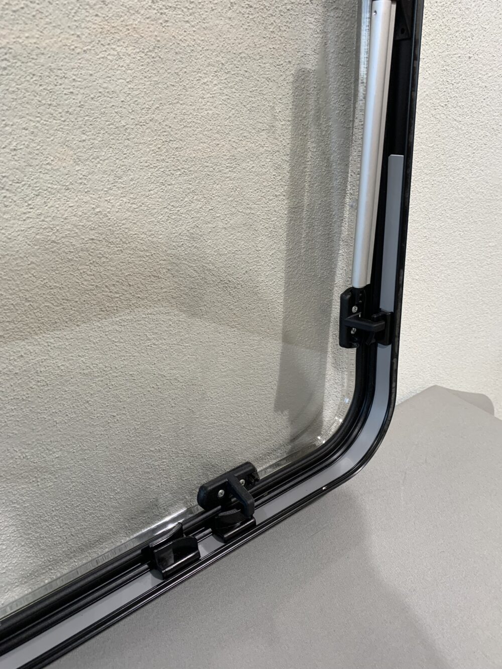 Dometic Ausstellfenster schwarz S7-Z 1000x510mm