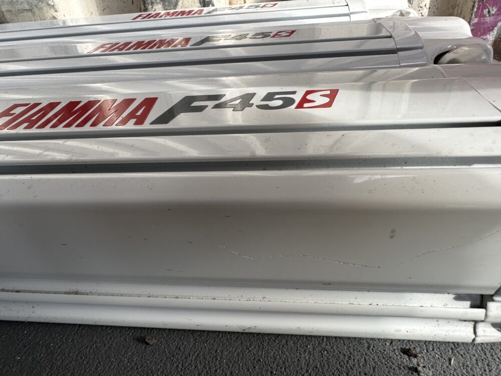 Fiamma F45S 4 Meter Markise Weiß Tuch: Royal Grey Weiß Tuch: Royal Grey