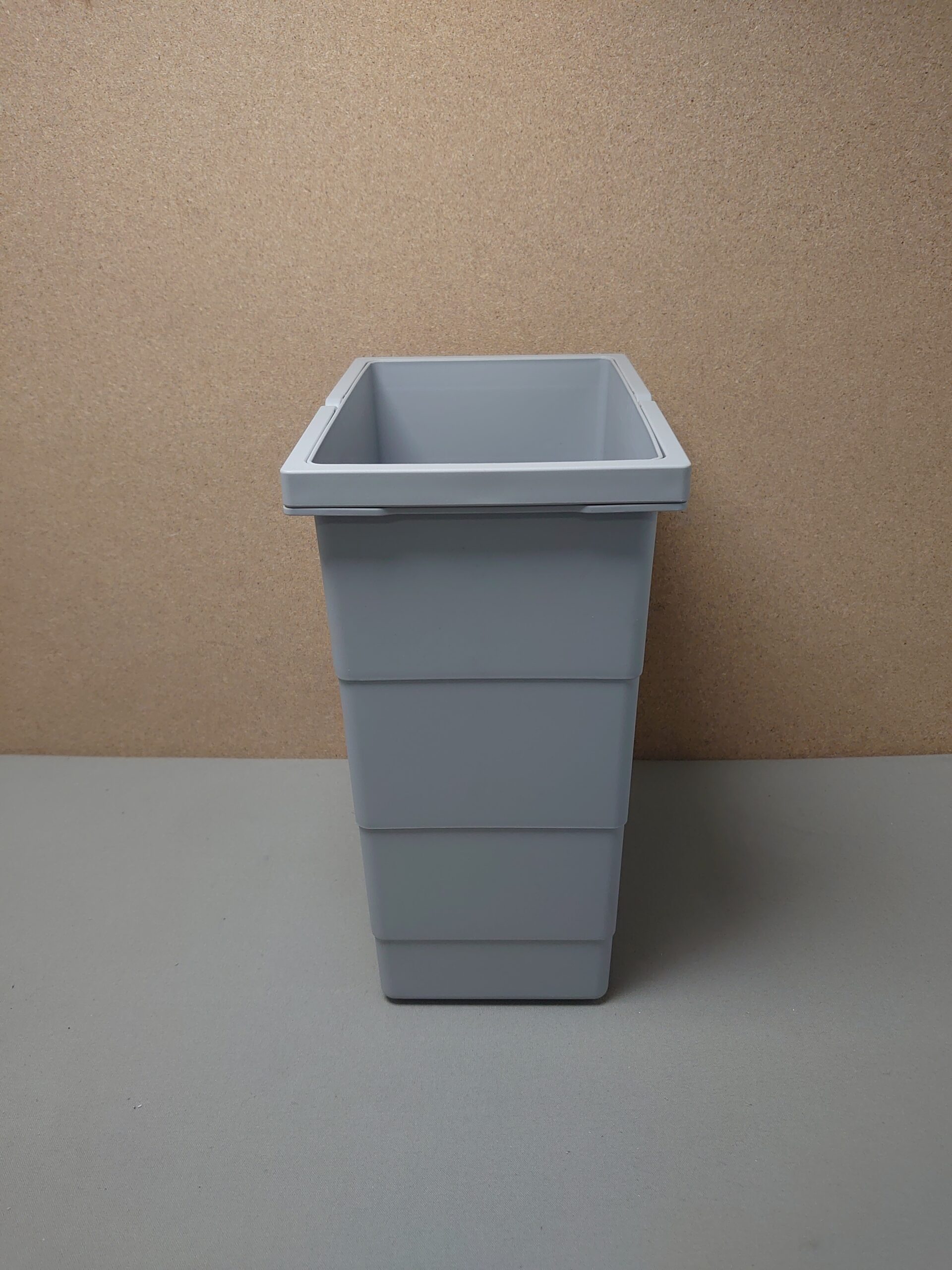 Mülleimer Wohnwagen / Wohnmobil ohne Deckel Grau ca. 29,5 x 23 x 15,5 cm –  Ersatzteile für Wohnmobil