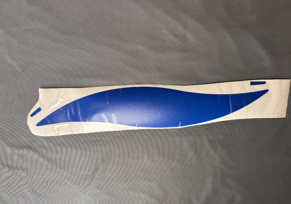 Eura Mobil Aufkleber Welle klein blau rechts El.Nr.68 213x524 Oracal 551