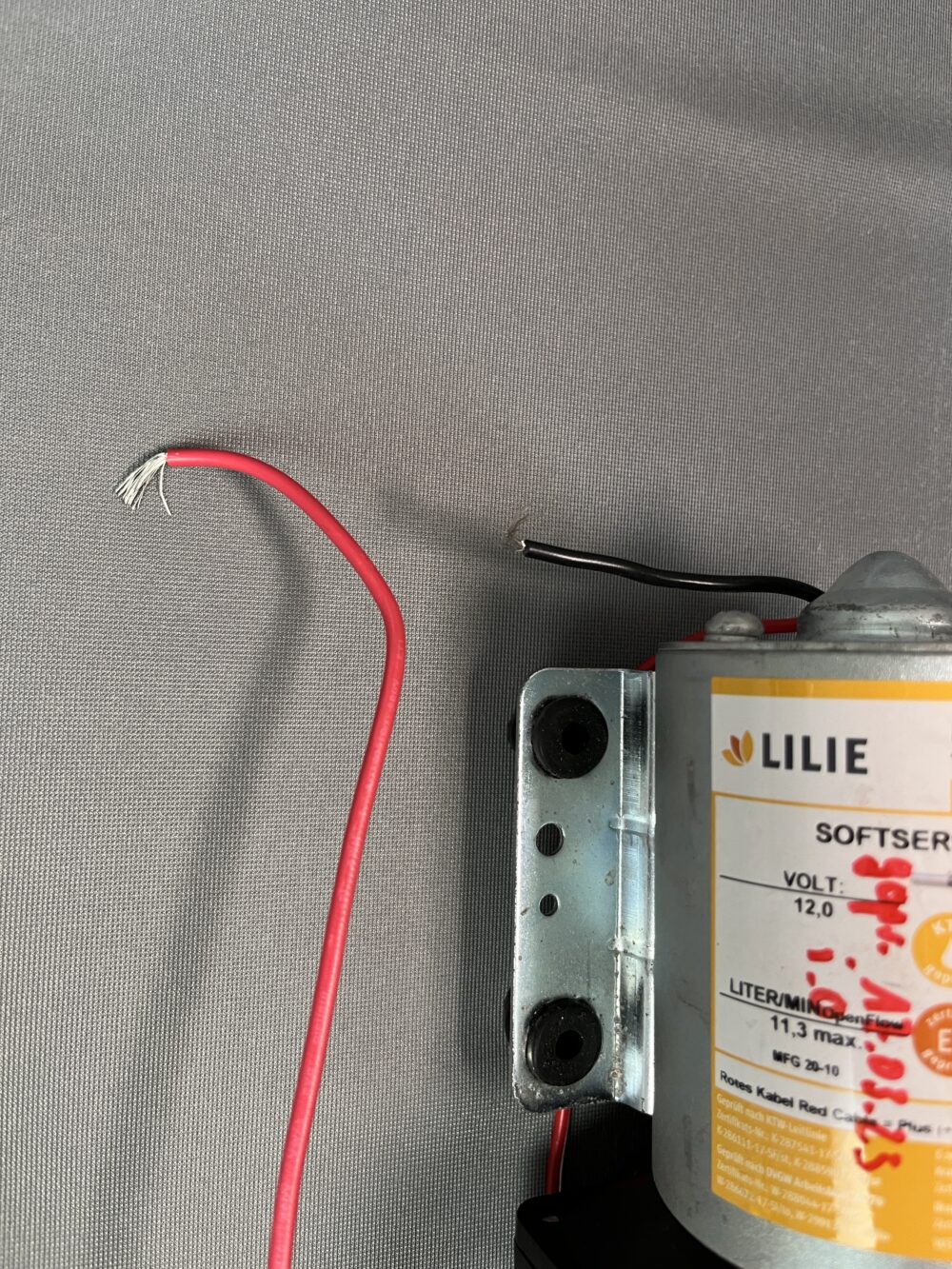 Shurflo Lilie Membranpumpe Softserie LP4144 Trinkwassersystem