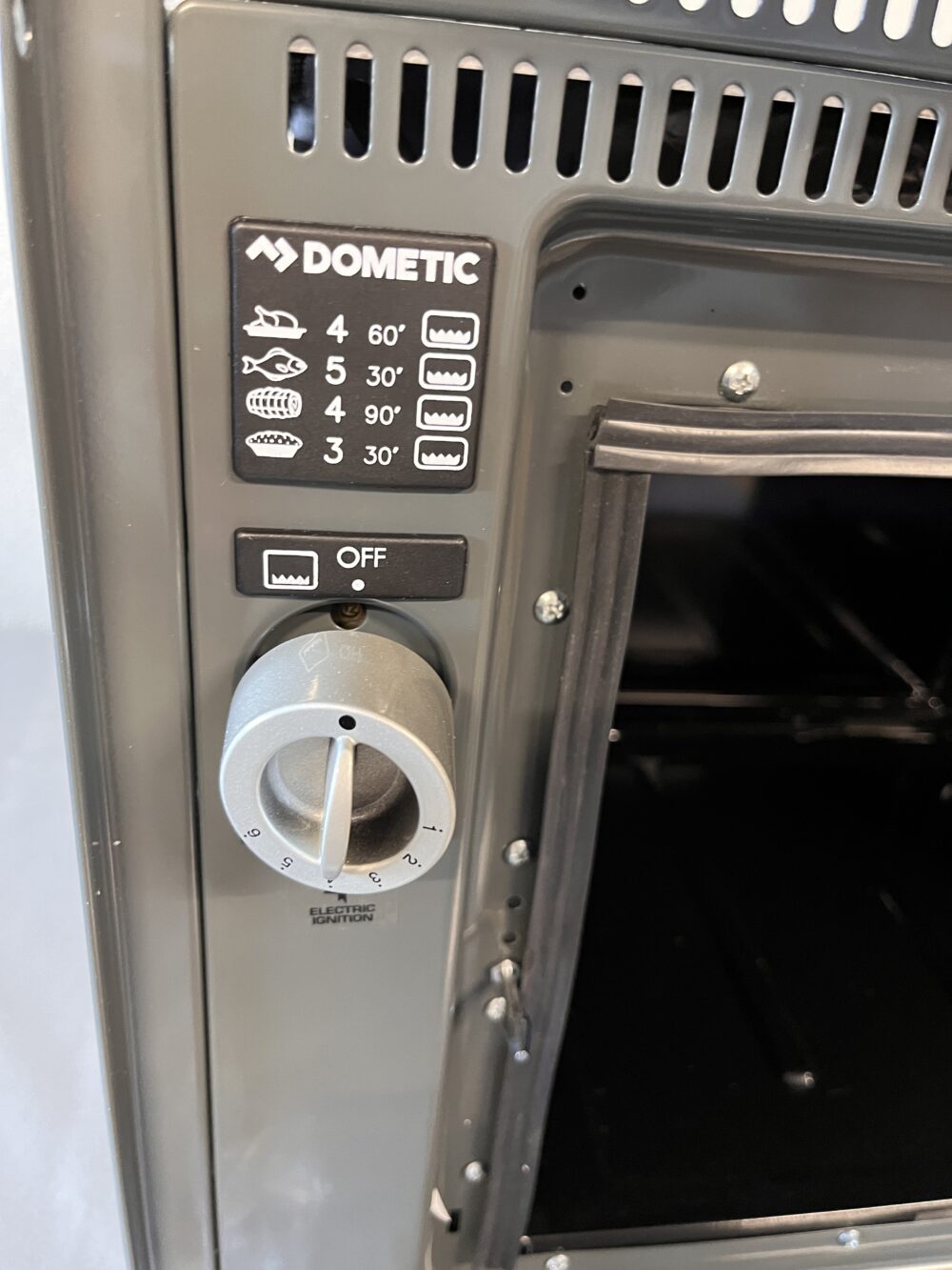 Dometic Backofen SMEV 30 Liter DIN R FO 390