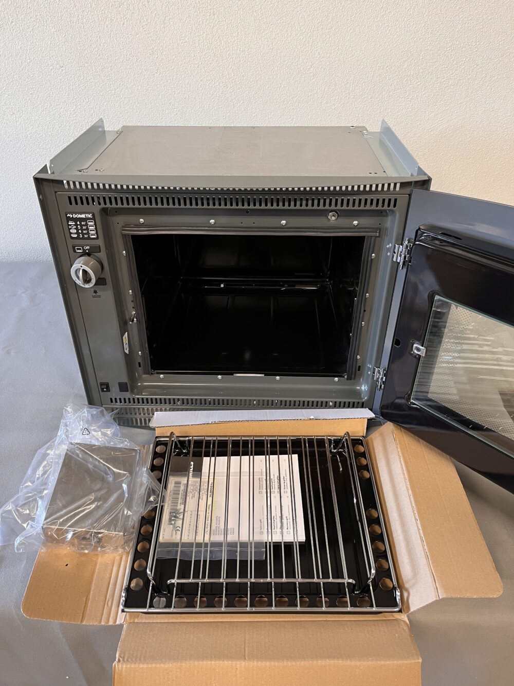 Dometic Backofen SMEV 30 Liter DIN R FO 390