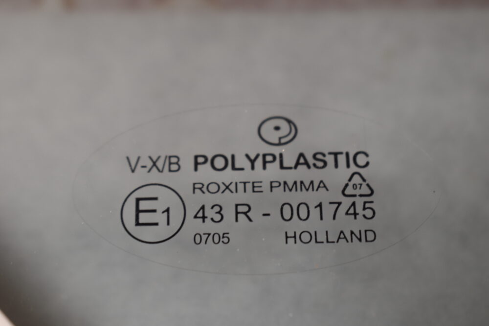Ausstellfenster Polyplastic 960 x 450 mm