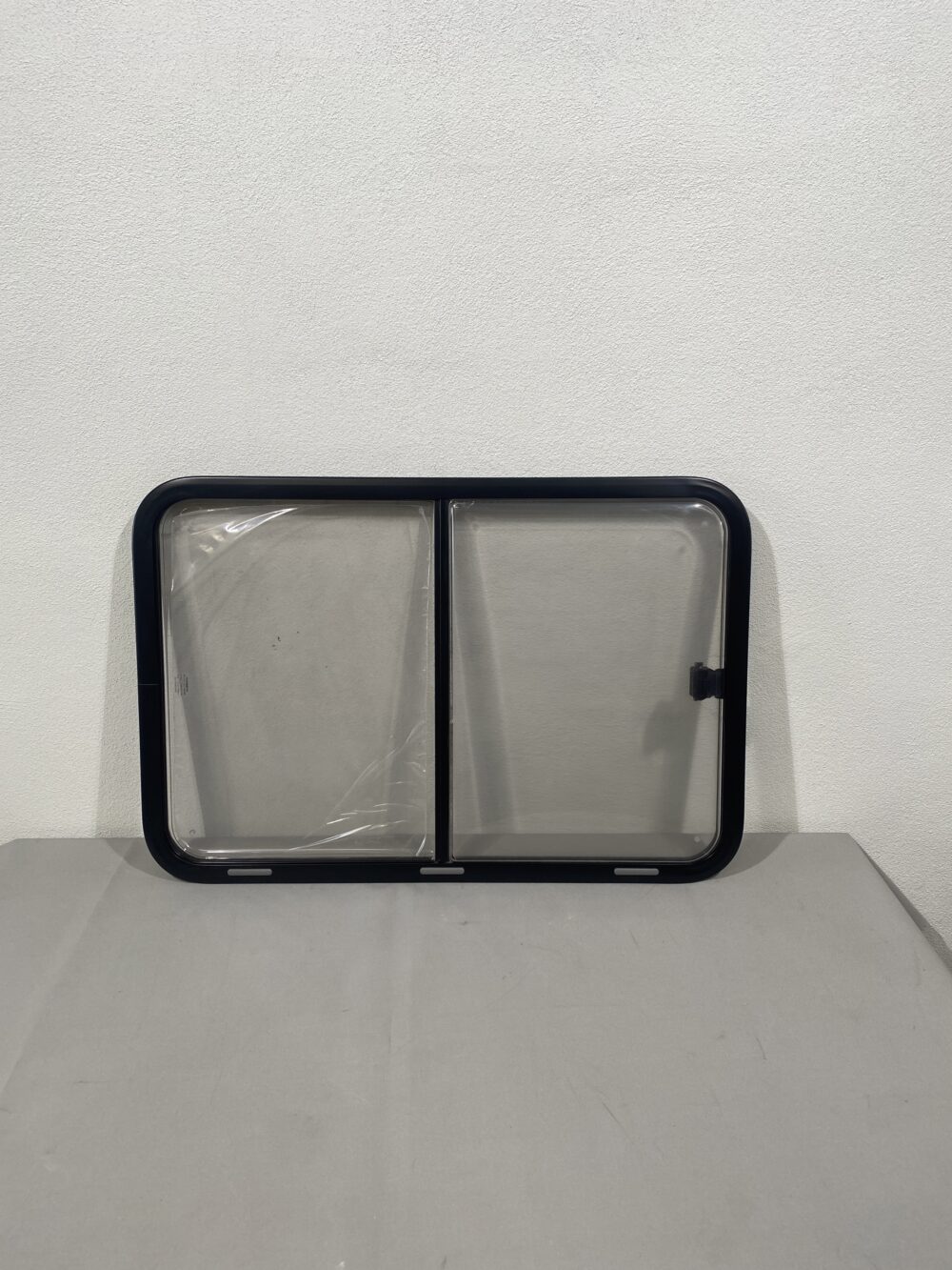 Dometic Schiebefenster 900x600mm S7 schwarz