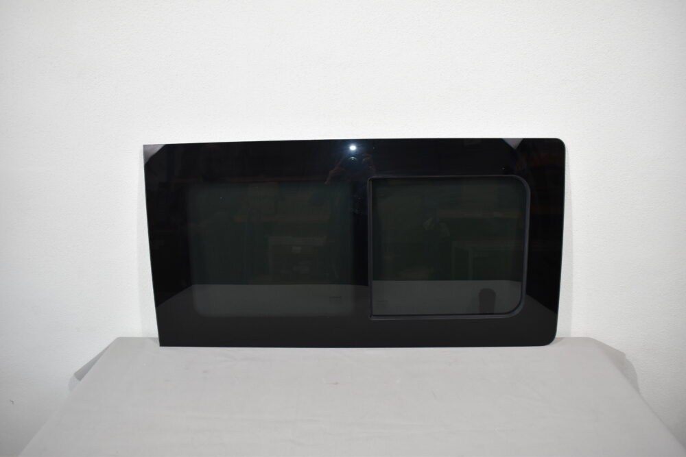 Carbest Schiebefenster T5 / T6 1135x585 mm schwarz