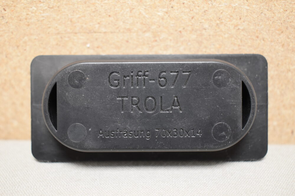 TROLA Muschelgriff 84x38x14mm silber/schwarz