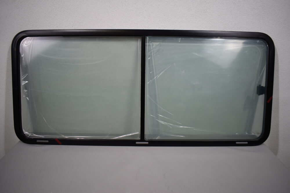 Dometic Schiebefenster S7 1400x600mm schwarz
