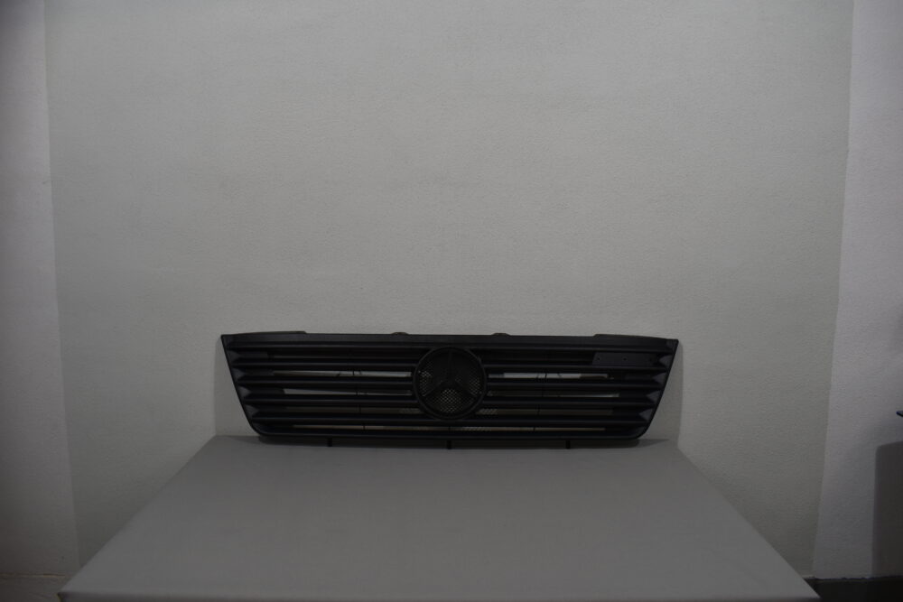 Kühlergrill für Mercedes Benz Vario