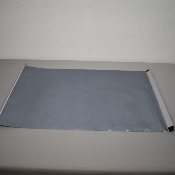 Verdunklungs-Rollo 560x900mm grau
