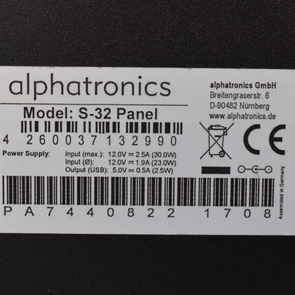 Alphatronics S-Linie TV; 32 Zoll