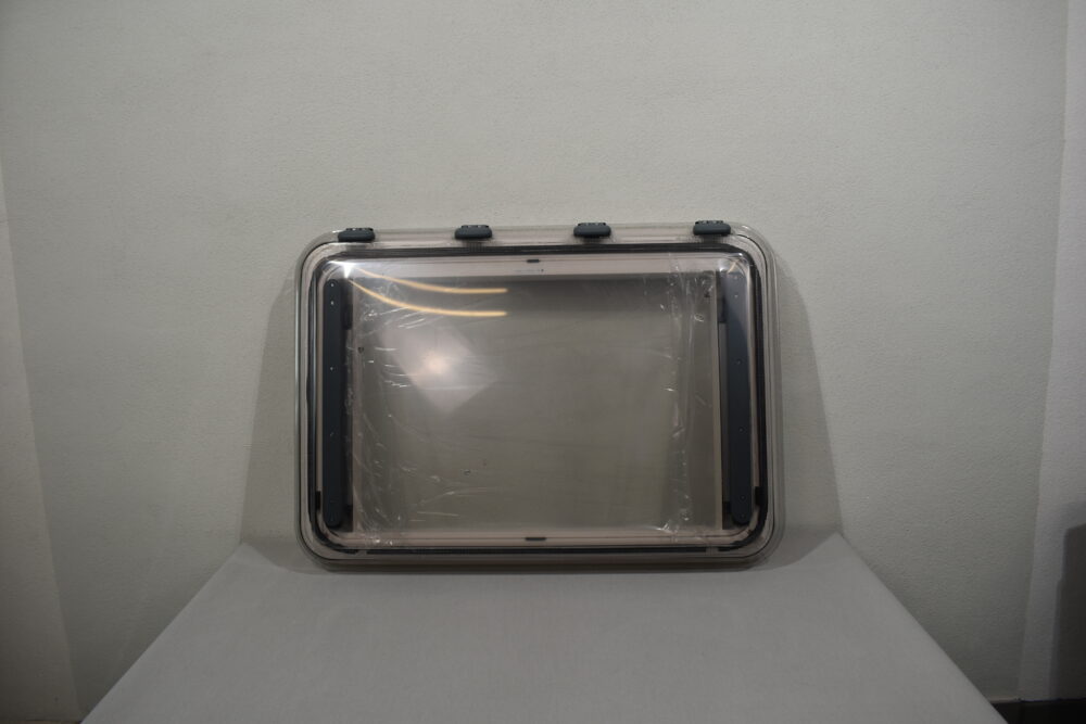 Dometic Dachhaube 965x665mm; ohne Innenrahmen