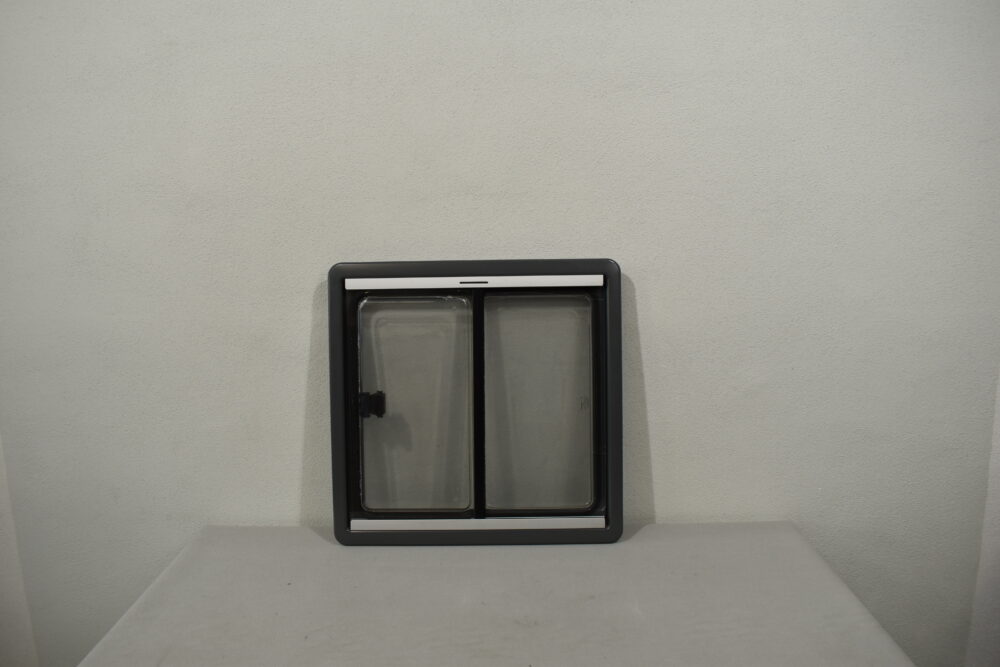 Dometic Schiebefenster 600x600mm; dunkel grau