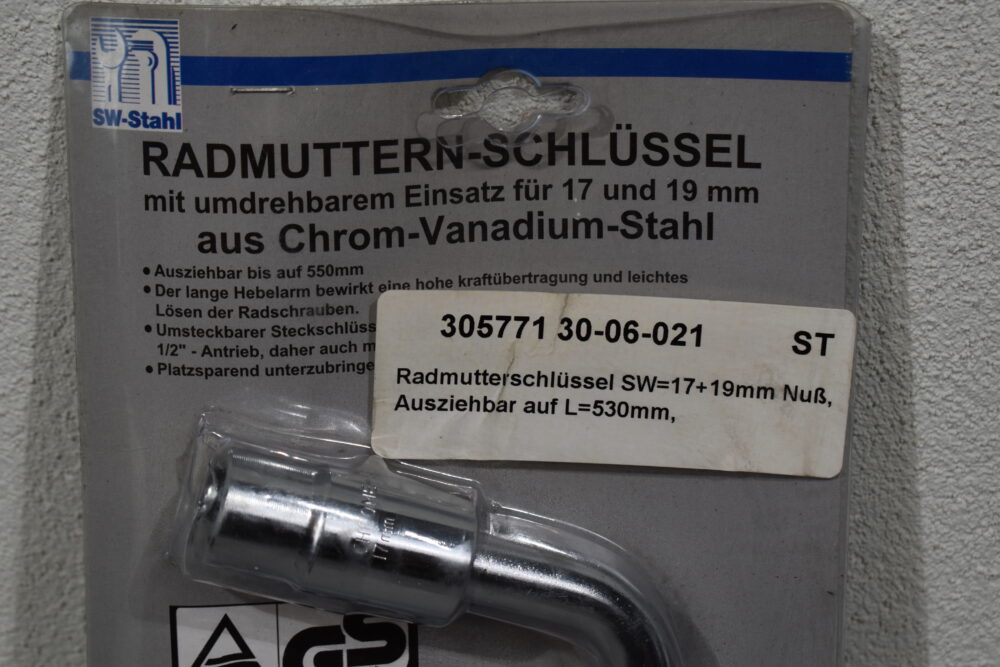 Radmutterschlüssel für 17 und 19mm Nuss