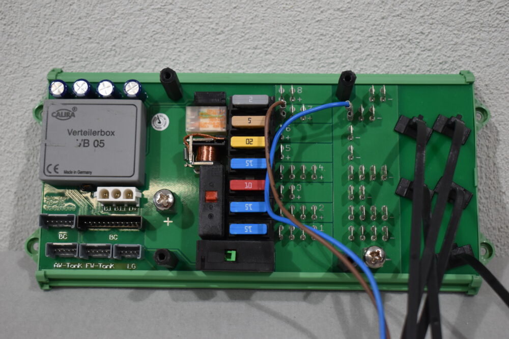 Calira Verteilerbox für Knaus / Tabbert