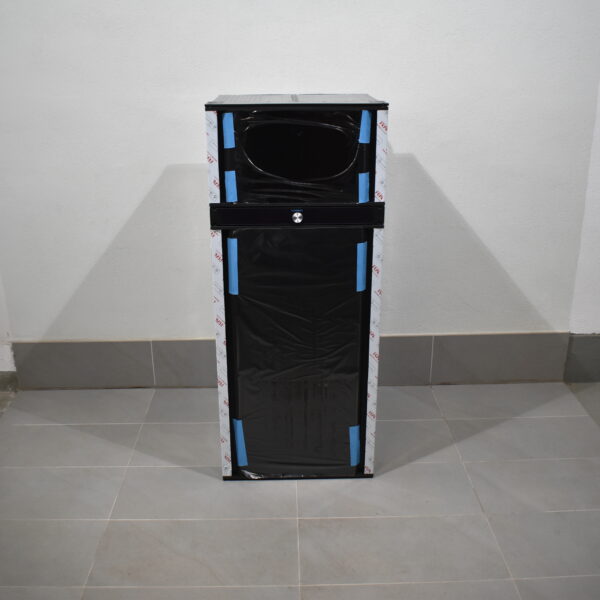 Dometic Kühlschrank Typ RMD10.5XT mit Wechselanschlag