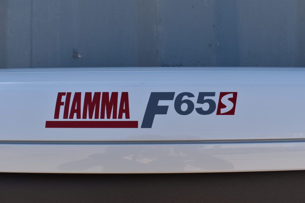 Fiamma F65S Deluxegrey Dachmarkise; 400cm; weiß