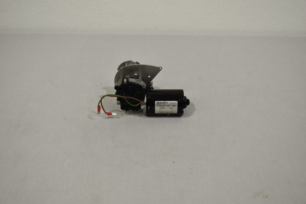 Bosch Wischmotor 0390251687; 11 Volt