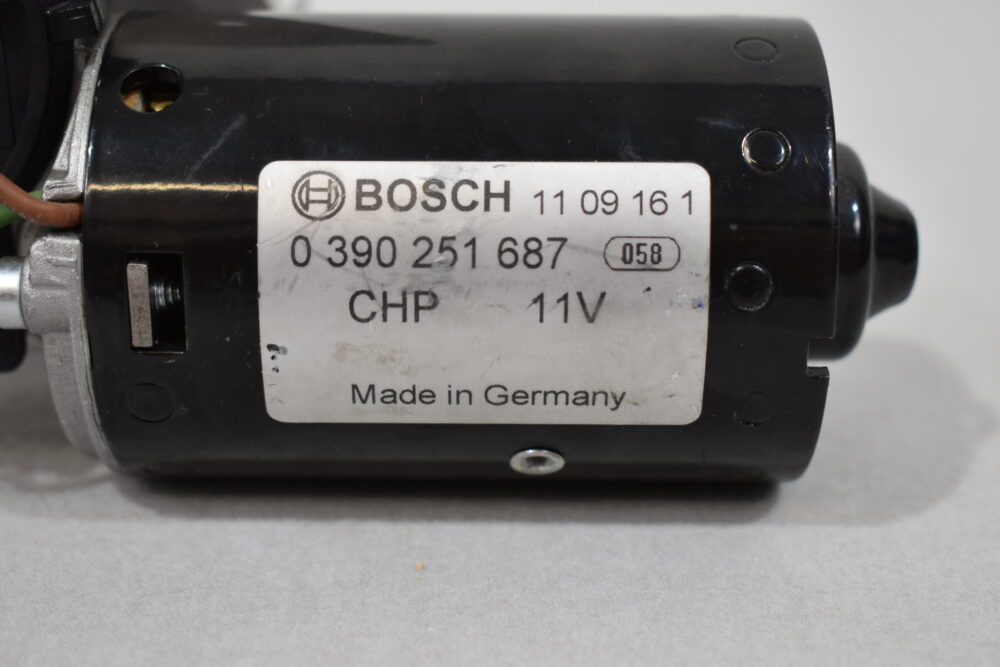 Bosch Wischmotor 0390251687; 11 Volt