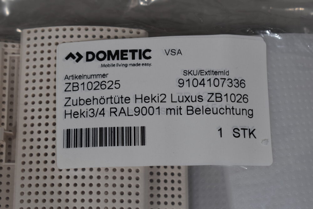 Dometic Innenrahmen Heki 3 Plus für Dachhaube mit Beleuchtung; 800x600