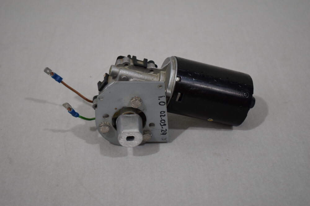 Bosch Elektromotor / Getriebemotor; 12 Volt