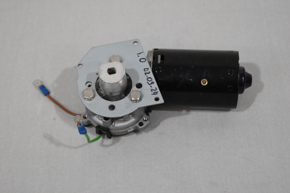 Bosch Elektromotor / Getriebemotor; 12 Volt