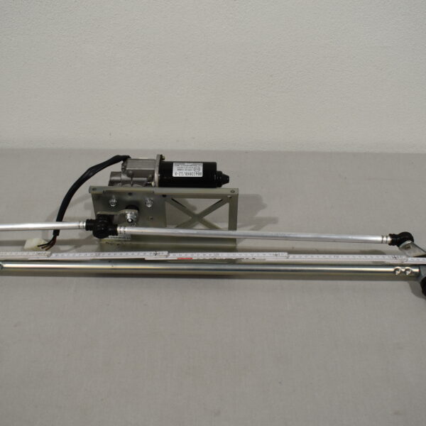 Scheibenwischmotor BB403868 mit Arm